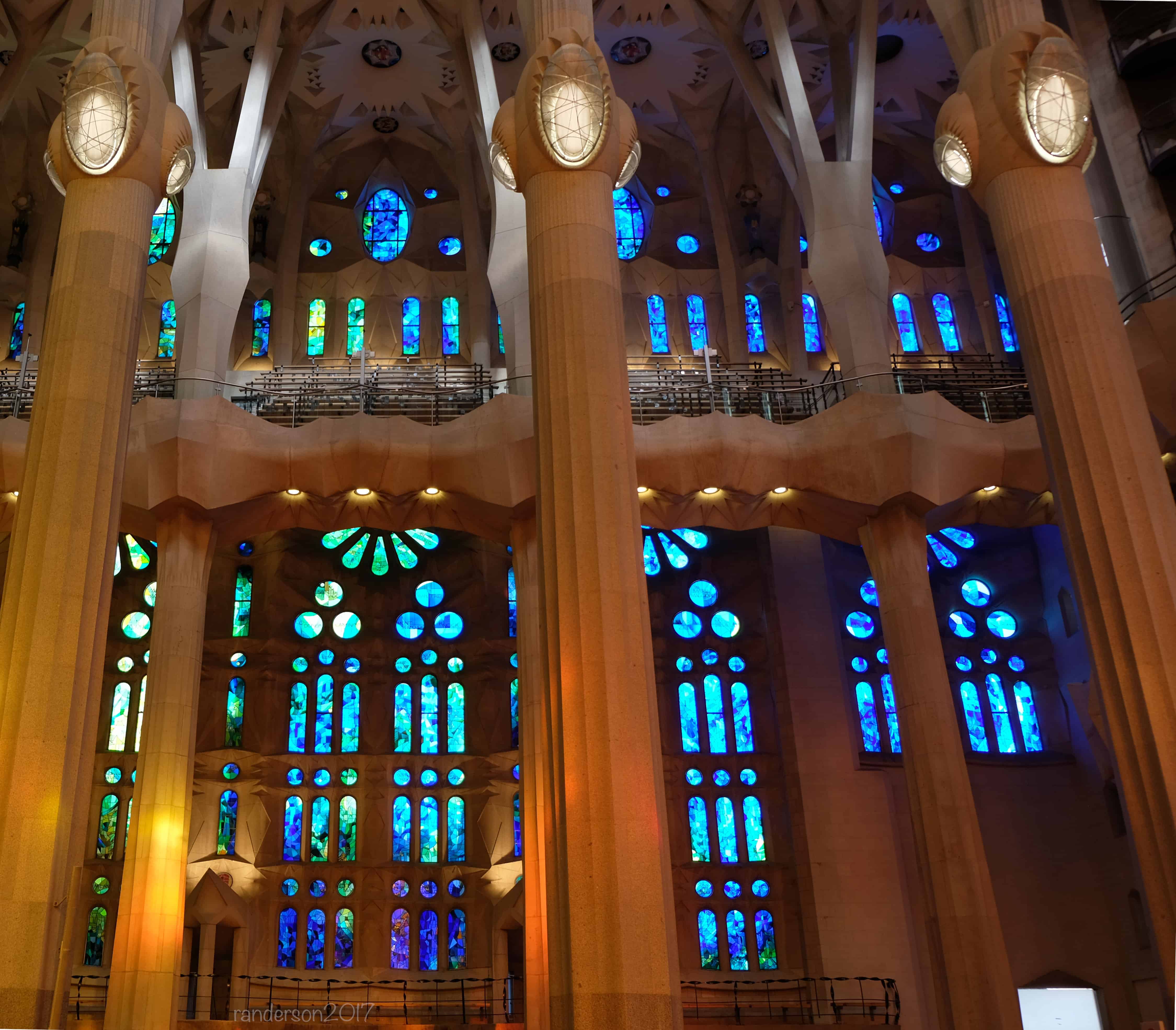 26 Inspiring Photos of Sagrada Família - Loving Life on the Go!!